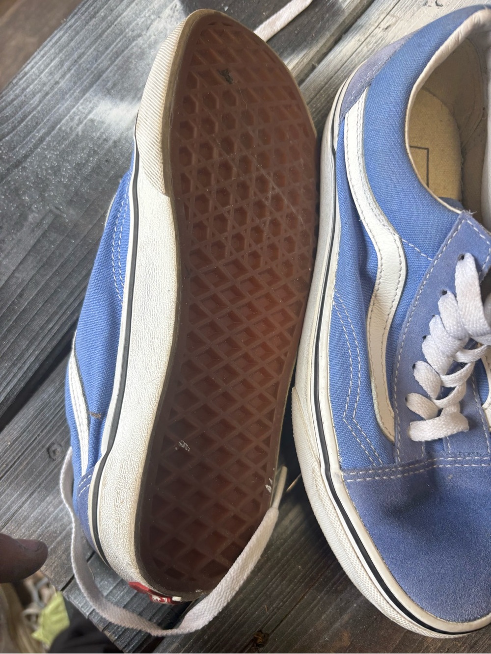 Blue Vans Old Skool sneakers with white side stripe, size US 6.5 womena - Picture 6 of 9